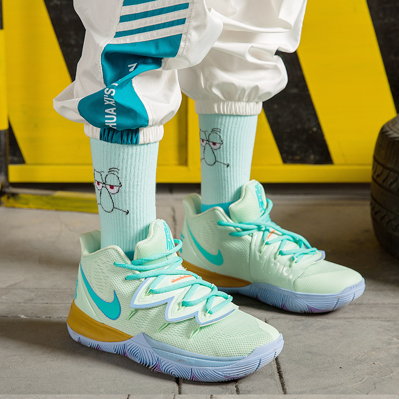 SpongeBob Squidward Cartoon Co - Men'S Fashion Model recensione e prezzo
