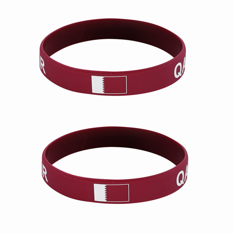 2pcs Qatar Flag Silicone Brace - Men'S Fashion Qatar recensione e prezzo