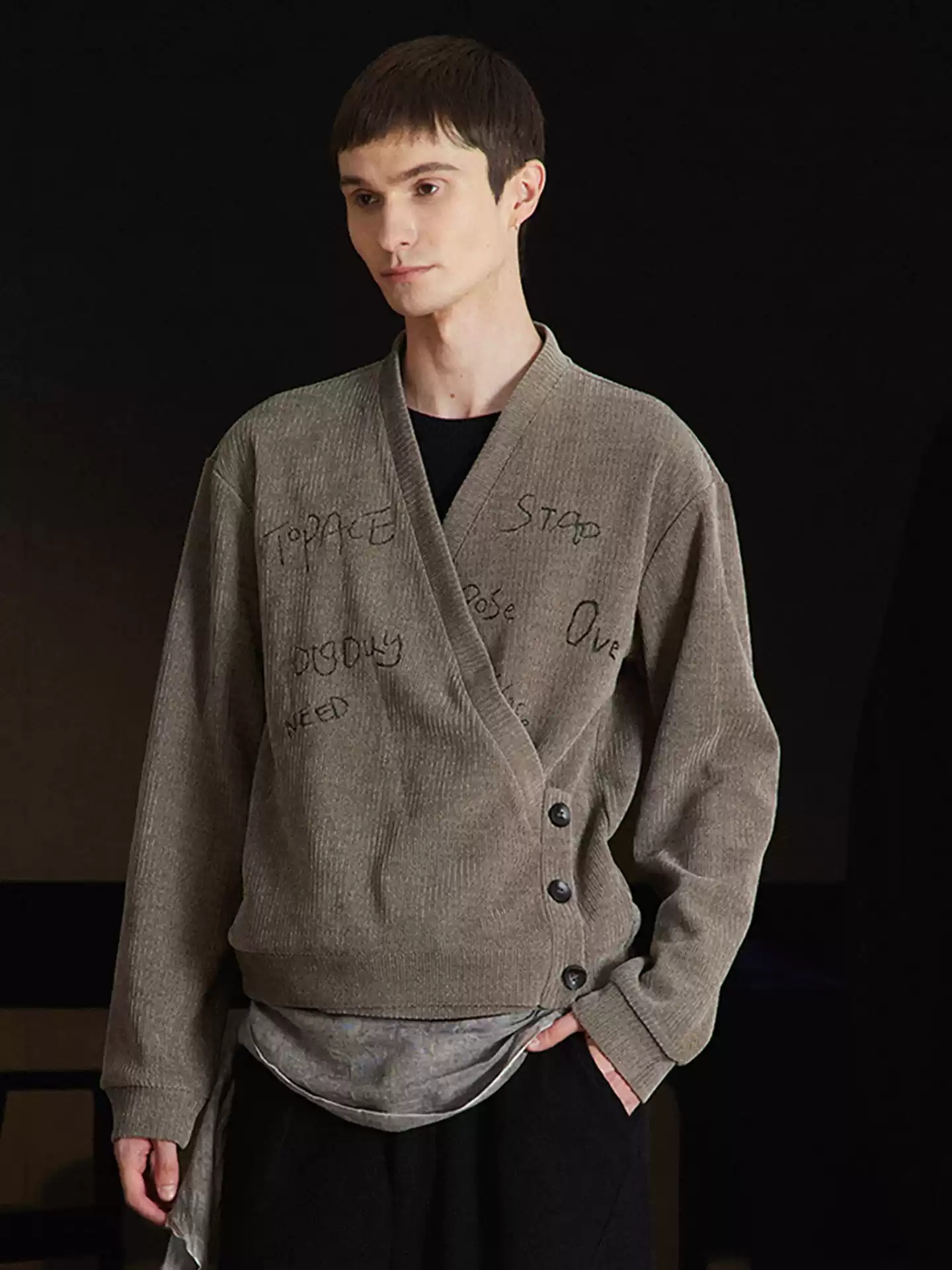 Stripe Embroidery Button Desig - Men'S Fashion And Style recensione e prezzo