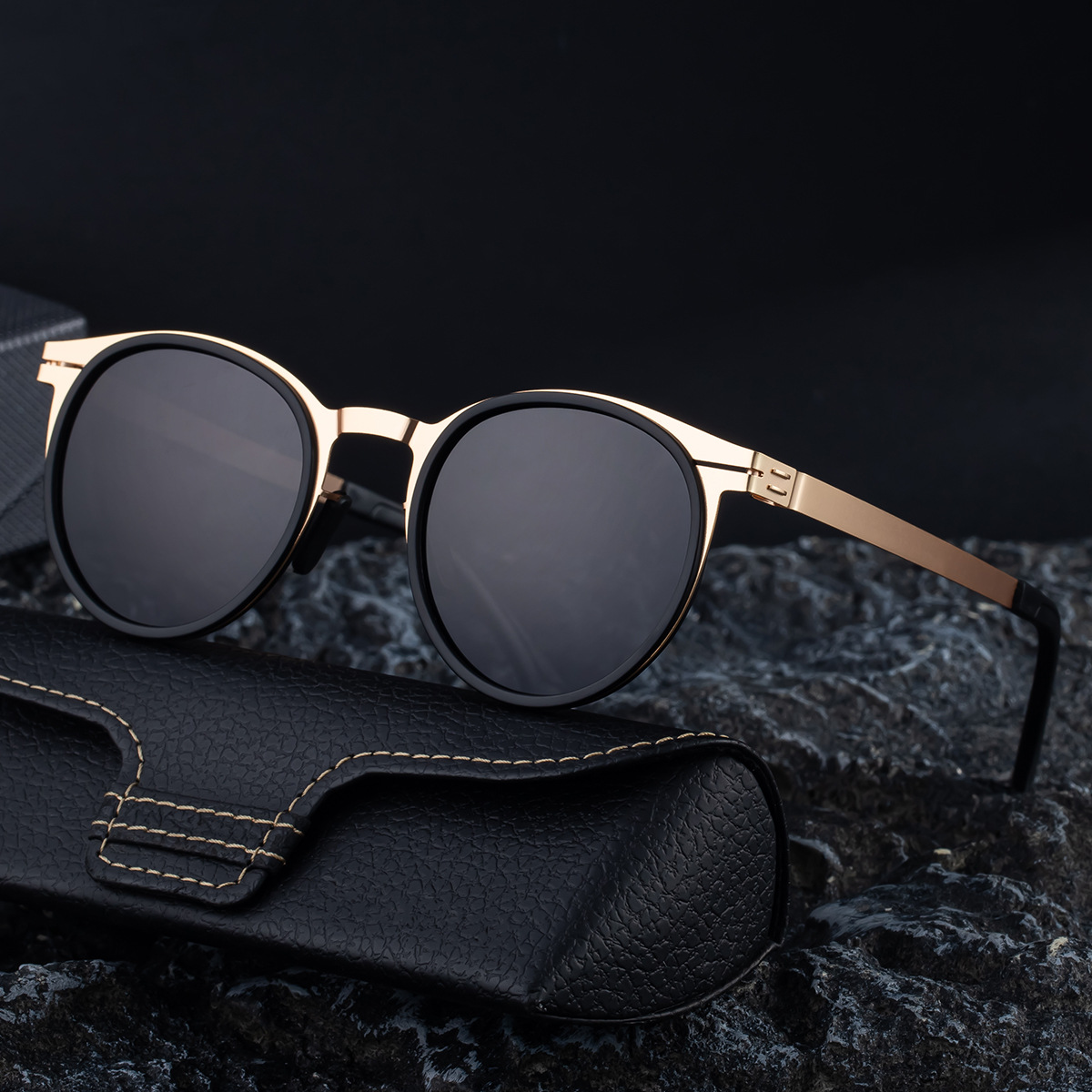 2025 New Oval Polarized Sungla - Men'S Fashion Essentials 2025 recensione e prezzo